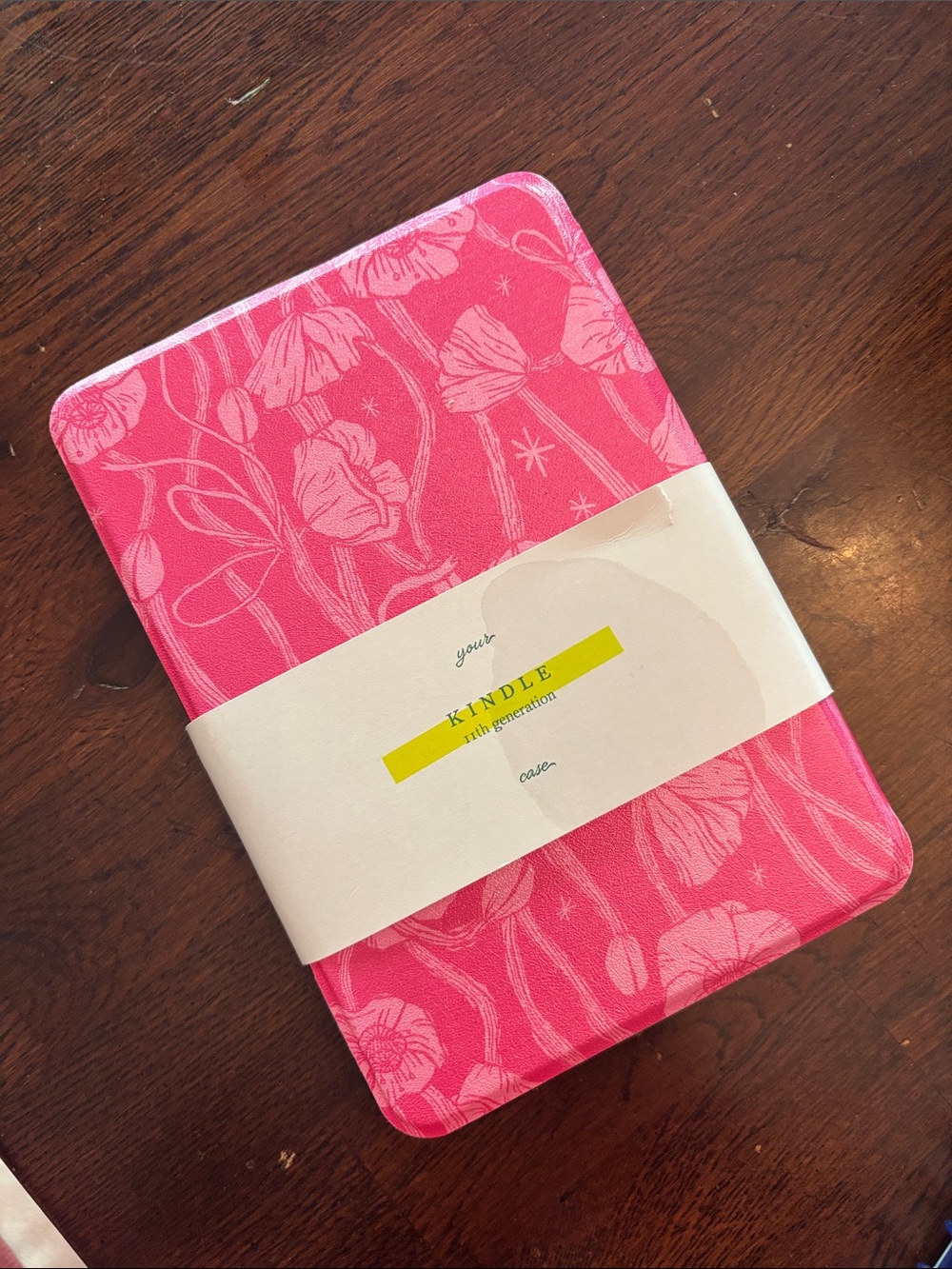Page.theshop Floral Pink Kindle Case